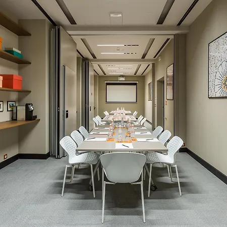 Mate Collection Giulia, Hotel Milan