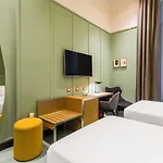 Mate Collection Giulia, Hotel