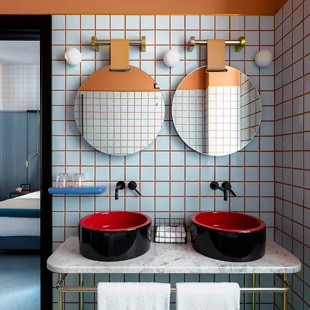 Mate Collection Giulia, Hotel Milán