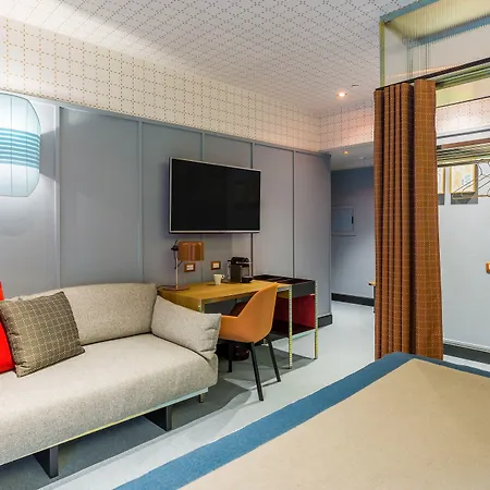 Mate Collection Giulia, فندق 4*