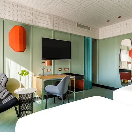 Mate Collection Giulia, Hotel 4*